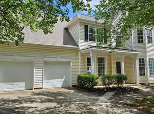 210 Stapleford Park Dr, Greenville, SC 29607