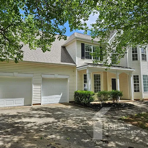 210 Stapleford Park Dr Photo 1