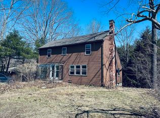 4 Inner Cir, Biddeford, ME 04005