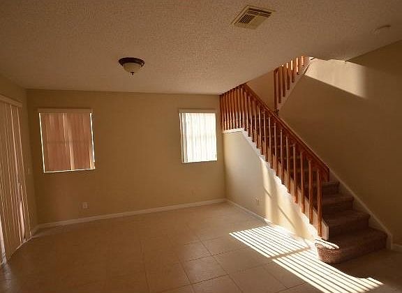 5th image of 6890 NW 69th Ct #1