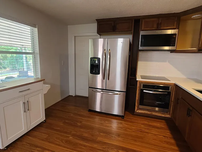 2222 Harvard Rd — Photo 9