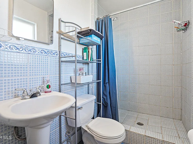 5516 Fairbanks Dr — Photo 17