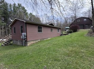 987 Bloomster Hollow Rd, Smethport, PA