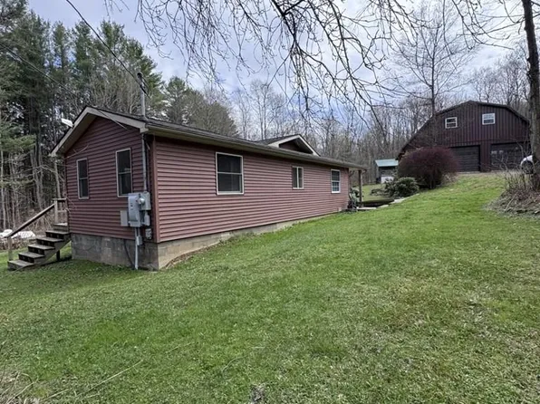 987 Bloomster Hollow Rd, Smethport, PA 16749