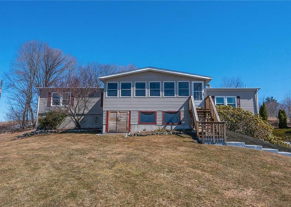 214 Elk Lake Dr, Waymart, PA 18472 Zillow