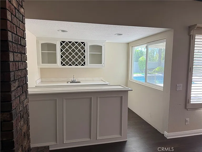 1716 Orangewood Ave — Photo 12