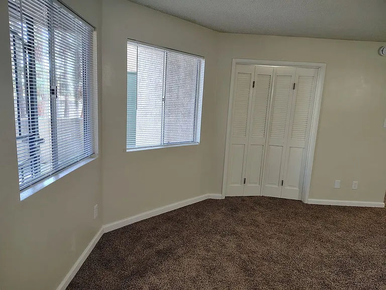4140 Teal St — Photo 2