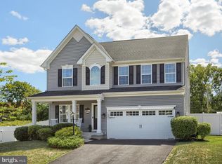 3863 Seattle Slew Dr, Harrisburg, PA 17112