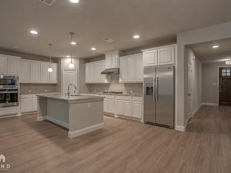 3117 Damsel Sauvage Ln — Photo 3