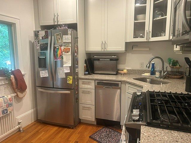 1st image of 49 Walter St #2