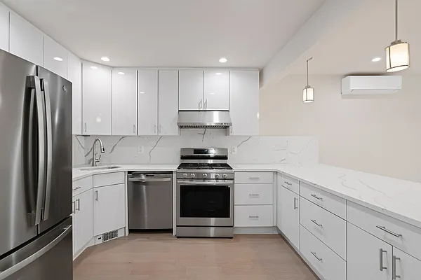 Rented by Nest Seekers International | media 17