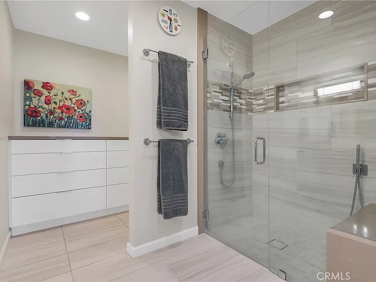 48 Palma Dr — Photo 15