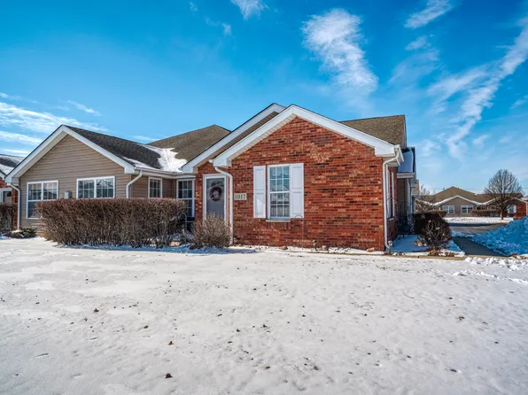1017 N Woodlawn Ave, Griffith, IN 46319