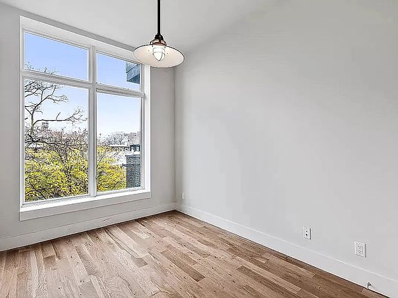 3rd image of 785 Dekalb Ave APT 4D