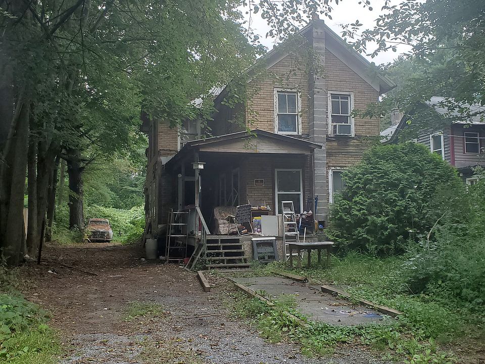 1st image of 238 Ferry Blvd
