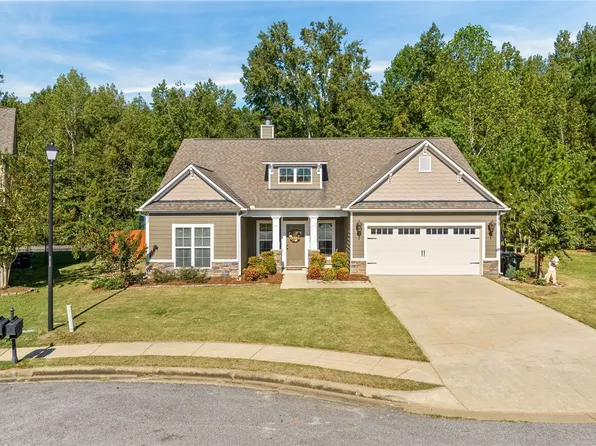 2243 Autumn Ridge Way, Waverly, AL 36879