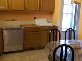 9 Vaughan Dr, Newark, NJ 07103