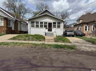 723 E Behrends Ave, Peoria, IL 61603