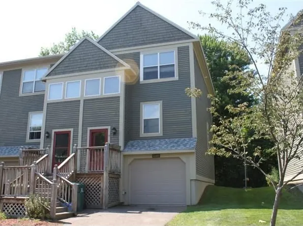 161 Austin Dr APT 56, Burlington, VT 05401