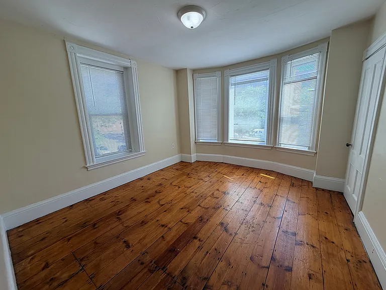 359 Water St #2R — Photo 9