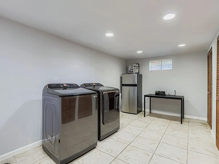 3195 W Mexico Ave — Photo 23
