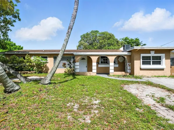 4021 NW 7th Ave, Pompano Beach, FL 33064