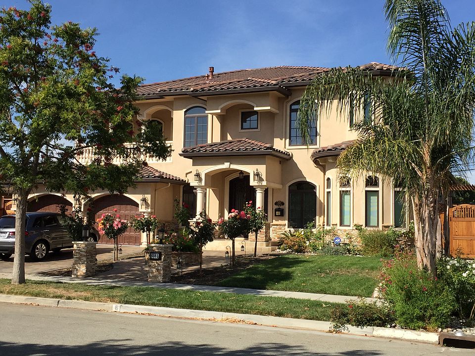 2nd image of 6583 Dartmoor Way