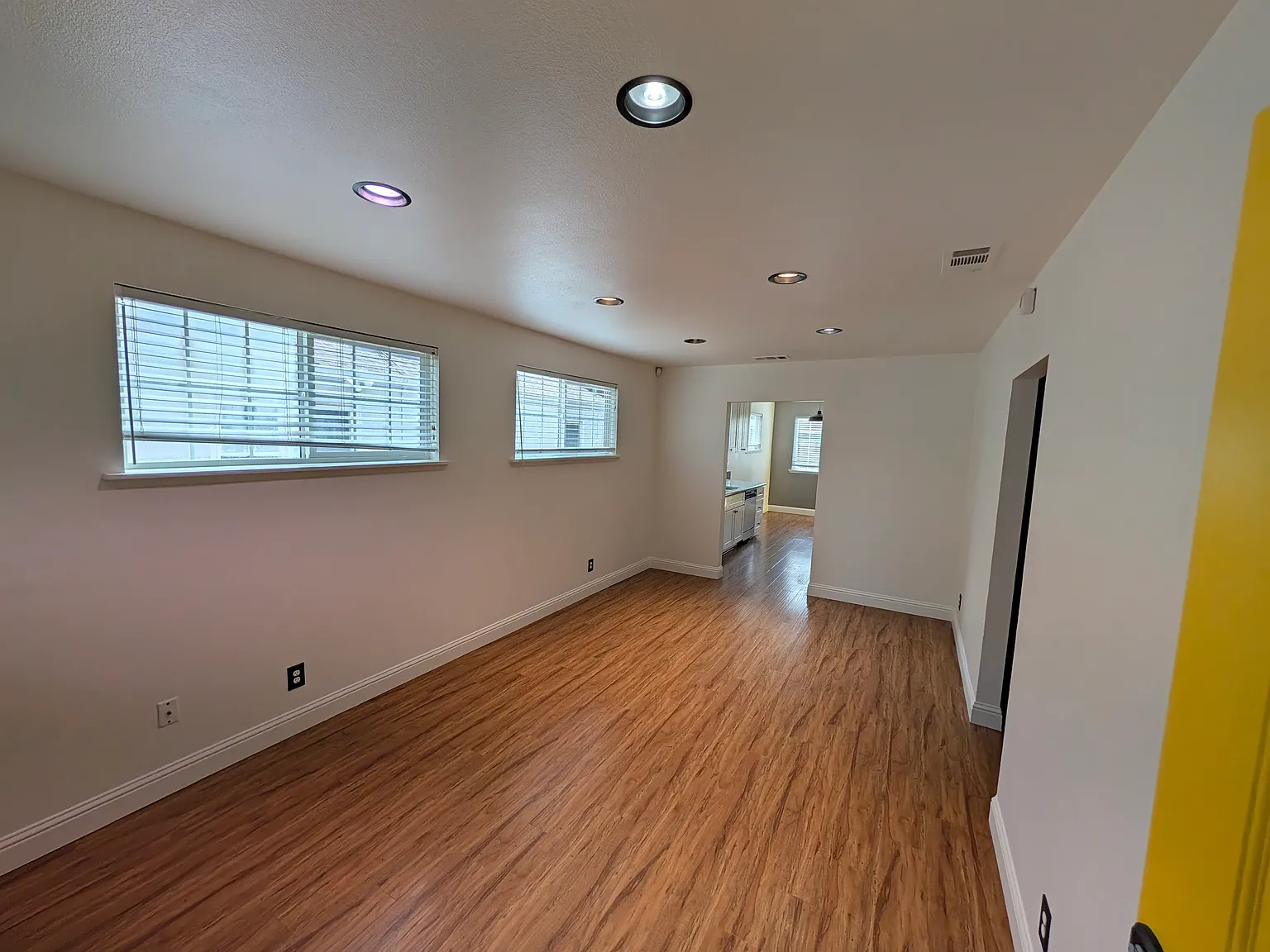 1008 X St — Photo 4