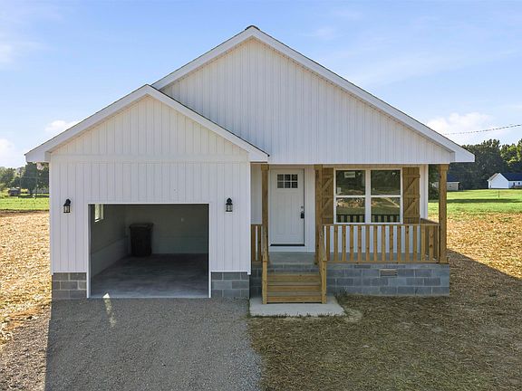 3rd image of 3371 County Road 445