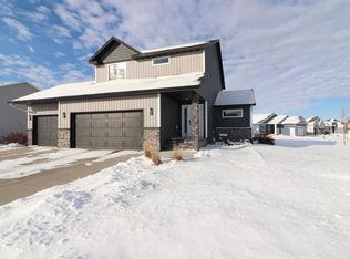 4515 12th St S, Moorhead, MN 56560