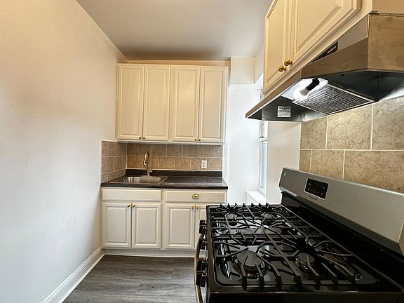 2nd image of 11 Gifford Ave #57-Y