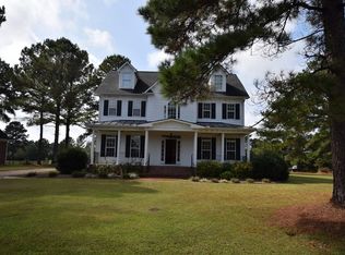 4624 Bent Grass Dr, Fayetteville, NC 28312
