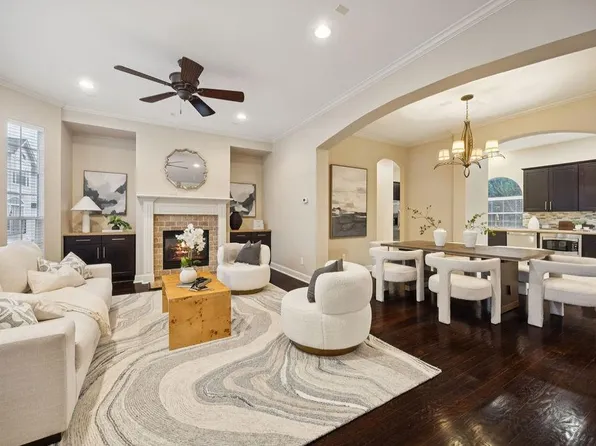 5407 Lillian St, Houston, TX 77007