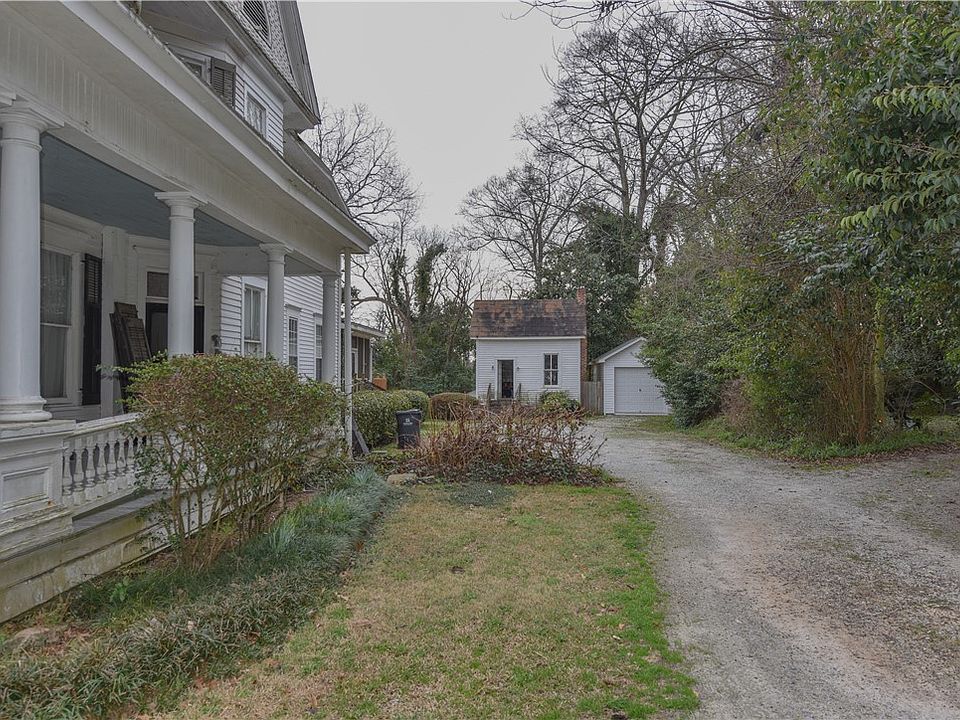 4th image of 507 N Main St