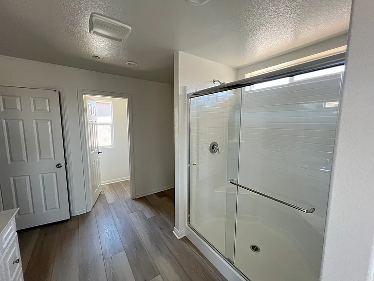 20189 Breeze Blooms Dr — Photo 16
