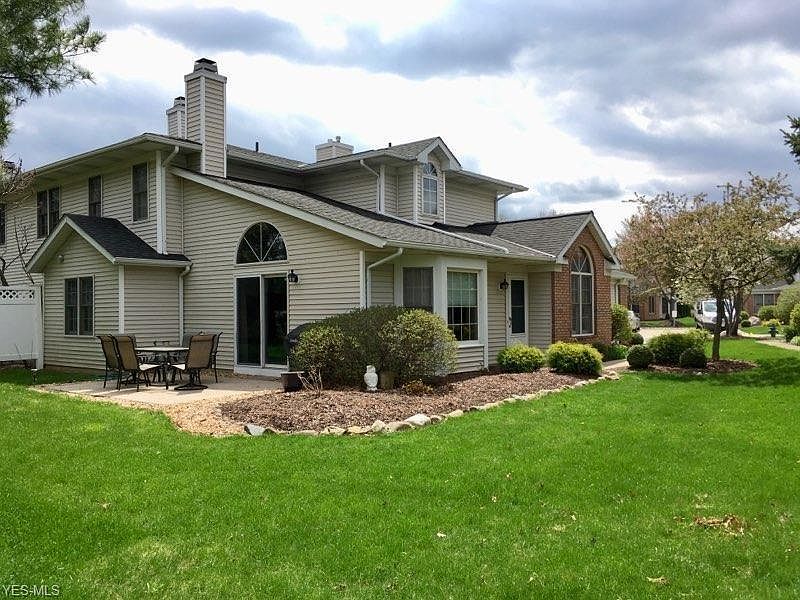 2nd image of 19334 Bradford Ct