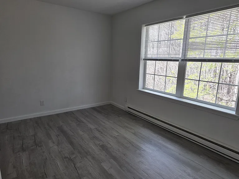 4715 Norwood Ln — Photo 11