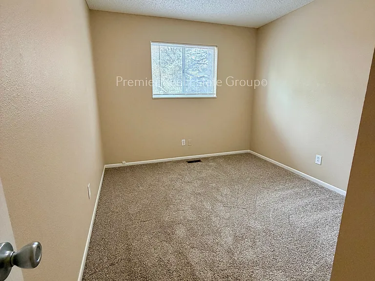 6156 Del Paz Dr — Photo 10