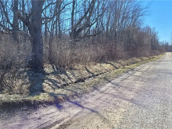 Clay Rd, Jefferson, OH 44047