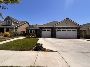 3821 W Vine Ave, Visalia, CA 93291