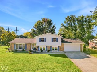 2810 Jordan Dr, Columbus, IN 47203