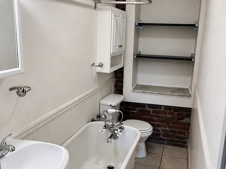 2306 Belgrade St — Photo 12