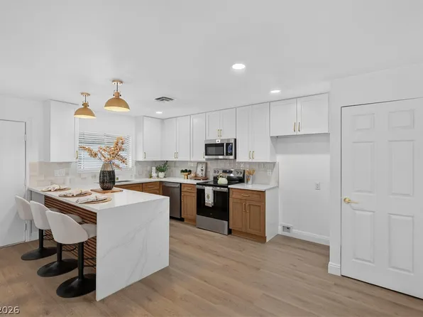 4289 Vegas Valley Dr, Las Vegas, NV 89121