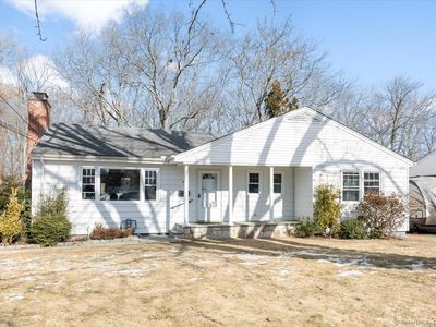69 Bouton St W, Stamford, CT, 06907