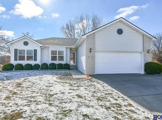 2218 N 82nd St, Lincoln, NE 68505
