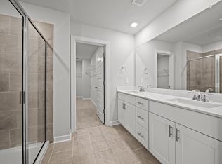 1569 Erindale Dr, Wellford, SC 29385