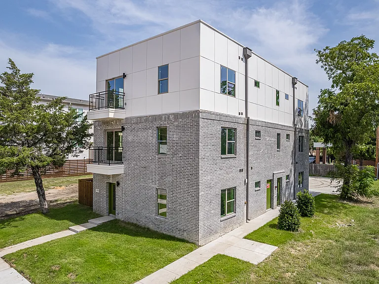 7370 Rural Ave — Photo 12