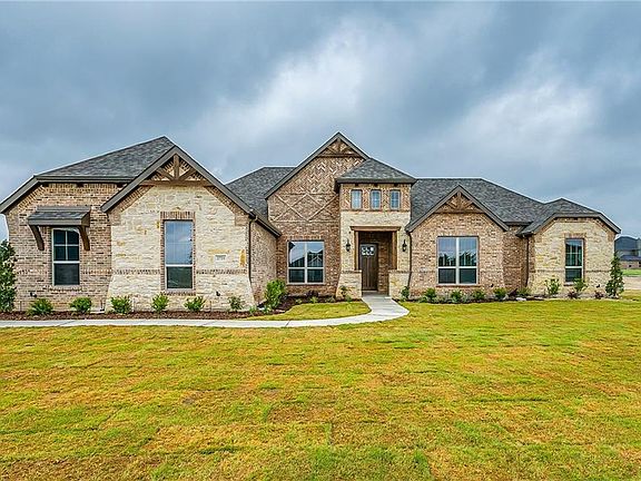 2nd image of 2721 Clear Lake Dr