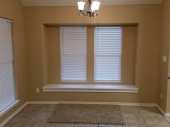 3rd image of 2502 Twine Dr