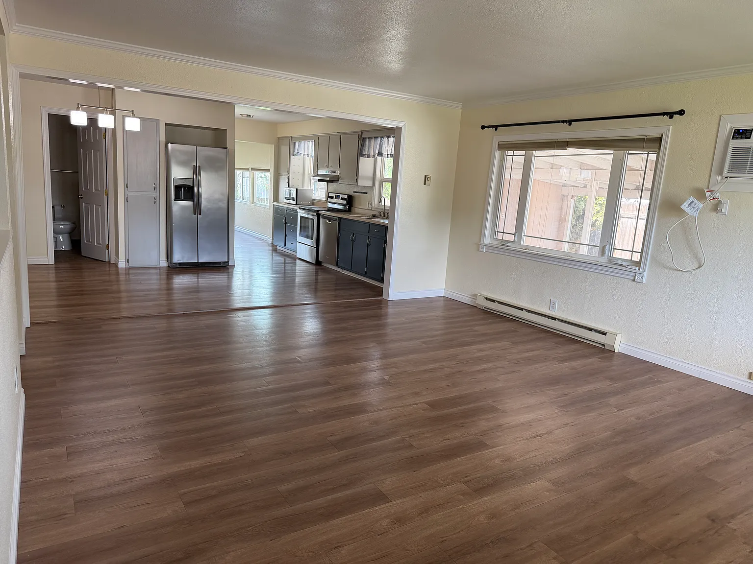 809 Sanford Ave — Photo 3